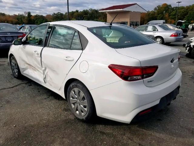 3KPA24AB7KE182568 - 2019 KIA RIO S WHITE photo 3