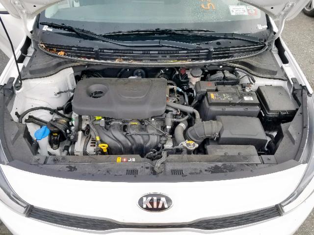 3KPA24AB7KE182568 - 2019 KIA RIO S WHITE photo 7