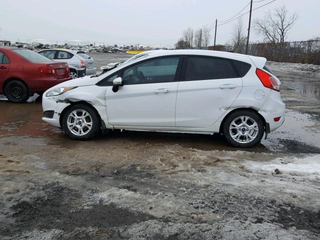 3FADP4EJ1FM185001 - 2015 FORD FIESTA SE WHITE photo 9