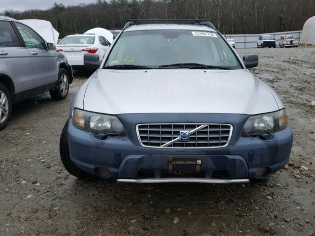 YV1SZ59H641149723 - 2004 VOLVO XC70 SILVER photo 9