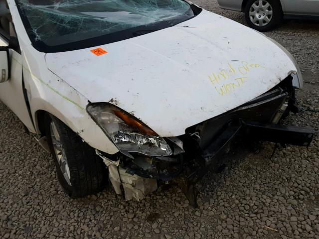 1N4BL24E88C283362 - 2008 NISSAN ALTIMA 3.5 WHITE photo 9