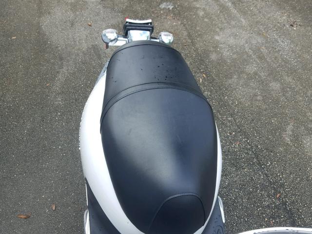 RFGBS1HE1JXAW1178 - 2018 SANY SCOOTER WHITE photo 6