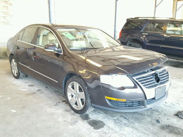 WVWAK73C48P085215 - 2008 VOLKSWAGEN PASSAT KOM GRAY photo 1