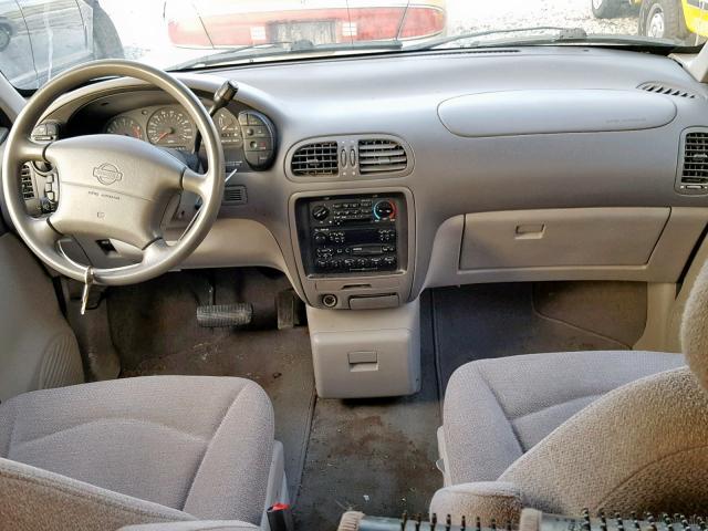 4N2ZN1113WD824868 - 1998 NISSAN QUEST XE SILVER photo 9