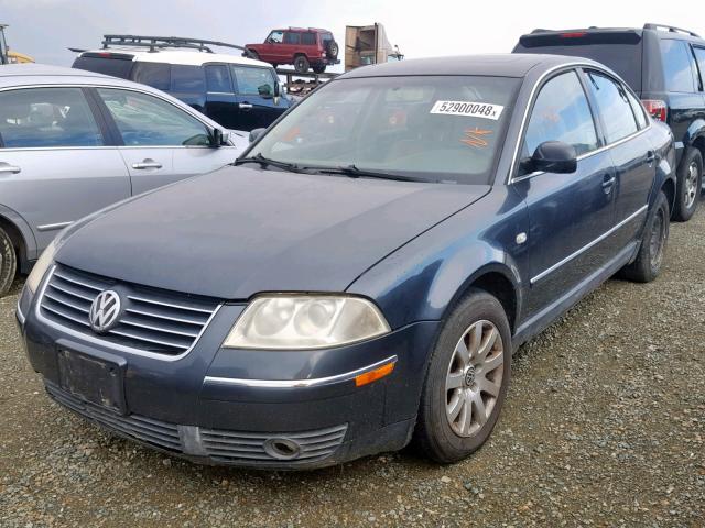 WVWPD63BX2E400866 - 2002 VOLKSWAGEN PASSAT GLS BLUE photo 2