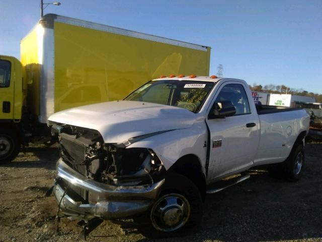 3C63DRAL9CG302702 - 2012 DODGE RAM 3500 S WHITE photo 2