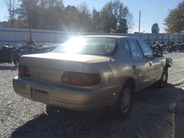 4T1BG12K0TU745316 - 1996 TOYOTA CAMRY DX GOLD photo 4