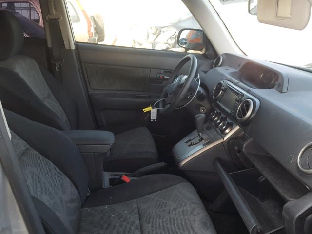 JTLZE4FE1FJ066969 - 2015 TOYOTA SCION XB Күміс фото 5