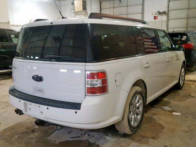 2FMDK51C89BA90491 - 2009 FORD FLEX SE WHITE photo 4