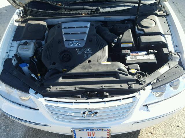 KMHFC46F76A044127 - 2006 HYUNDAI AZERA SE WHITE photo 7