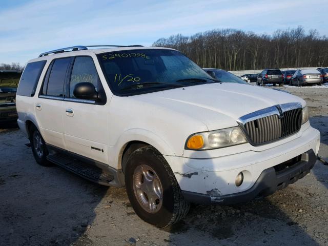 5LMFU28A01LJ03015 - 2001 LINCOLN NAVIGATOR Ақ фото 1
