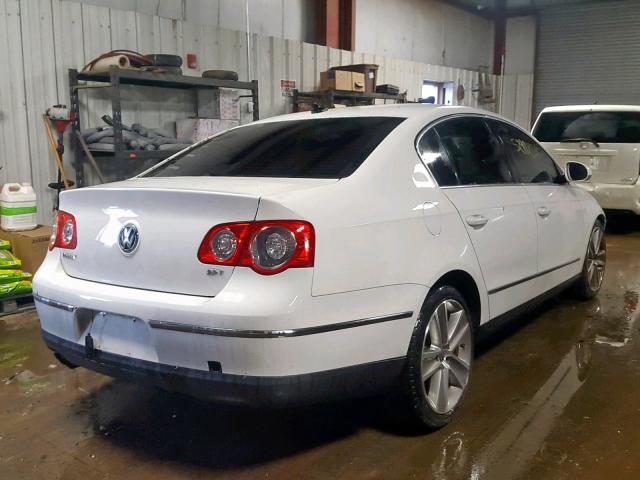 WVWJK7AN9AE078041 - 2010 VOLKSWAGEN PASSAT KOM WHITE photo 4