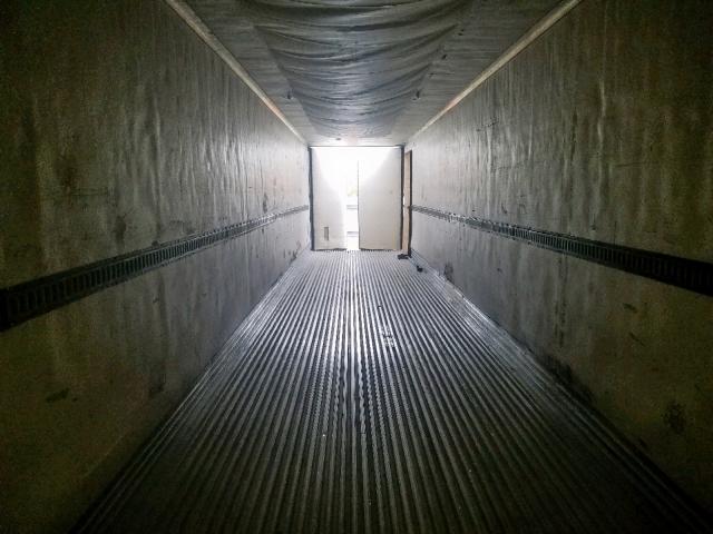 1UYVS25374U179605 - 2000 UTILITY TRAILER თეთრი ფოტო 6