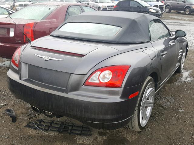 1C3AN65L15X044748 - 2005 CHRYSLER CROSSFIRE GRAY photo 4