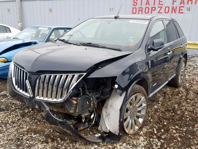 2LMDJ8JK6DBL43624 - 2013 LINCOLN MKX BLACK photo 2