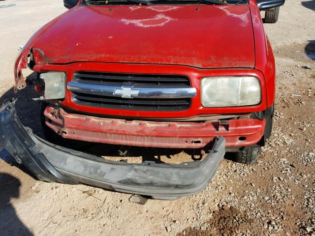 2CNBE18CX26940214 - 2002 CHEVROLET TRACKER RED photo 9
