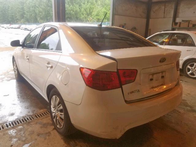 KNAFU4A24C5557648 - 2012 KIA FORTE EX WHITE photo 3