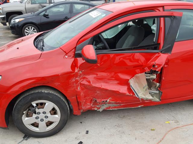 1G1JA5SH4F4114532 - 2015 CHEVROLET SONIC LS 红色 照片 9