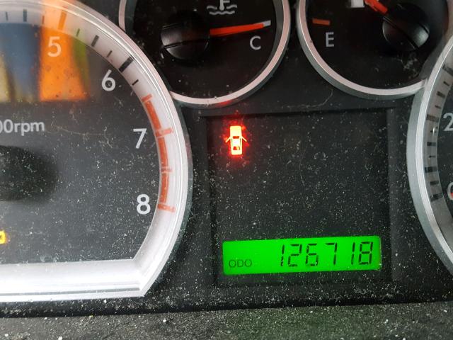 KL1TD56E39B308385 - 2009 CHEVROLET AVEO LS YELLOW photo 8