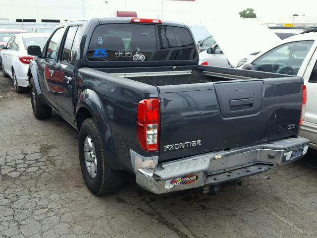 1N6AD0ER0AC402226 - 2010 NISSAN FRONTIER C GRAY photo 3