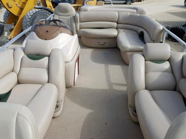 BUJ05869H011 - 2010 SUNT BOAT BEIGE photo 6