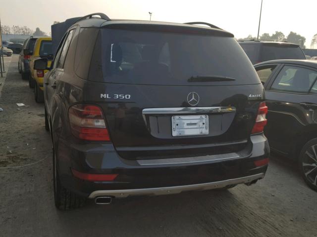 4JGBB8GB2BA632094 - 2011 MERCEDES-BENZ ML 350 4MA BLACK photo 3