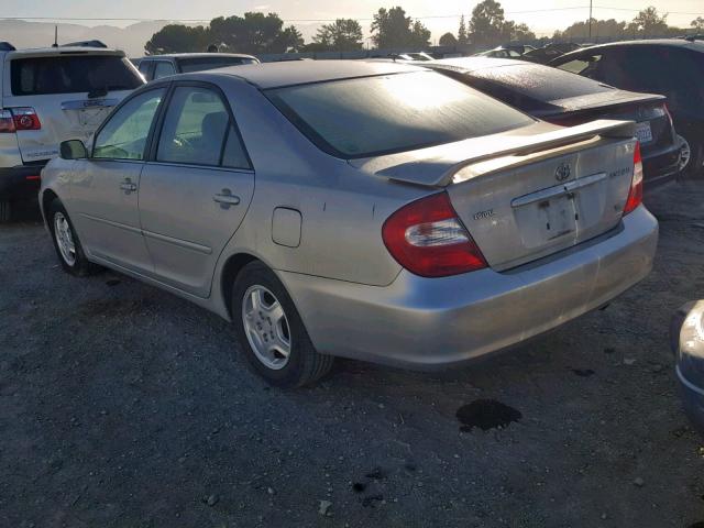 4T1BF32K32U018281 - 2002 TOYOTA CAMRY LE SILVER photo 3