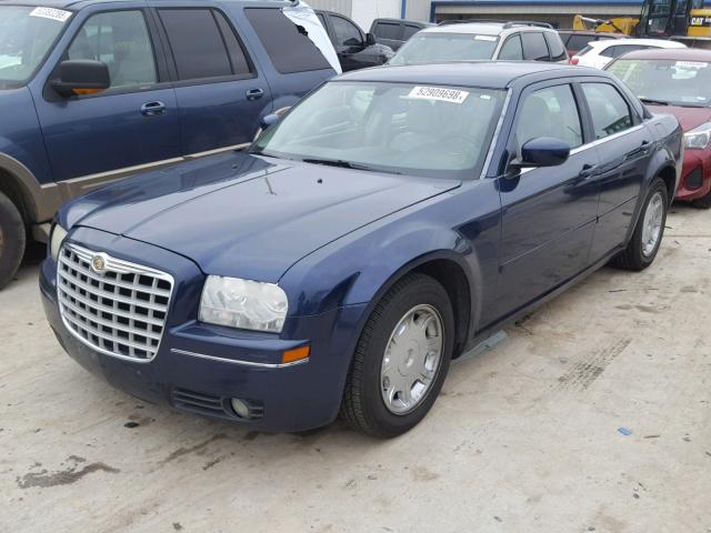 2C3JA53G15H181270 - 2005 CHRYSLER 300 TOURIN BLUE photo 2