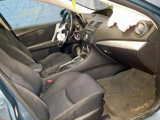 JM1BL1K63B1473377 - 2011 MAZDA 3 S BLUE photo 5