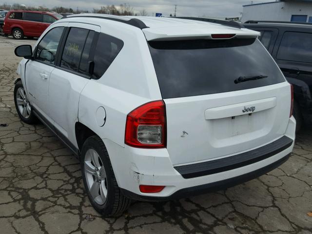 1C4NJCBA9CD518616 - 2012 JEEP COMPASS SP WHITE photo 3