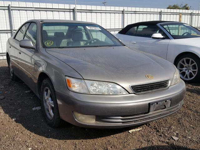 JT8BF28G8W0143712 - 1998 LEXUS ES 300 GRAY photo 1