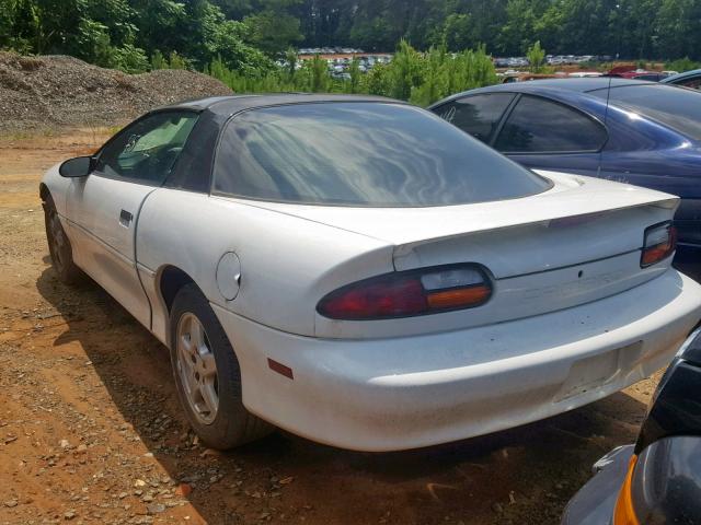 2G1FP22K6V2120982 - 1997 CHEVROLET CAMARO BAS WHITE photo 3