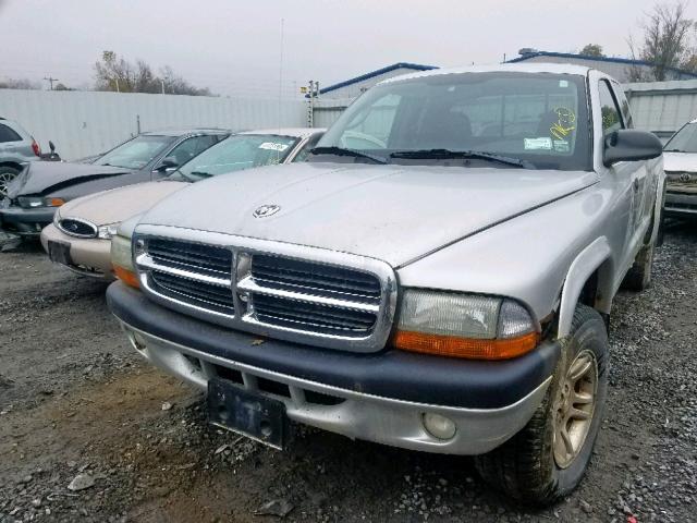 1D7HG32N64S654252 - 2004 DODGE DAKOTA SPO SILVER photo 2