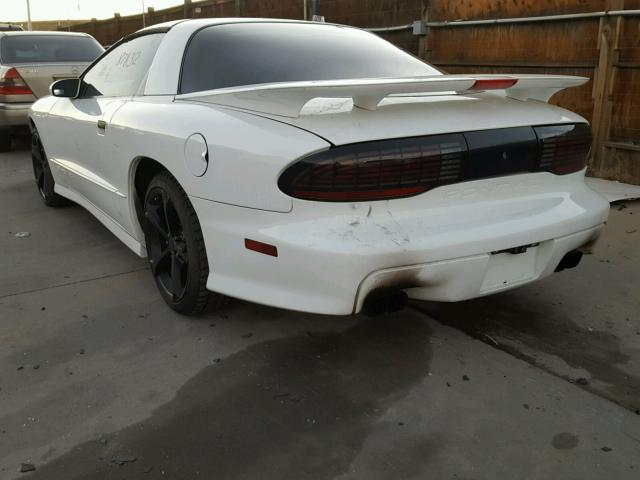 2G2FV22P0S2219001 - 1995 PONTIAC FIREBIRD F WHITE photo 3