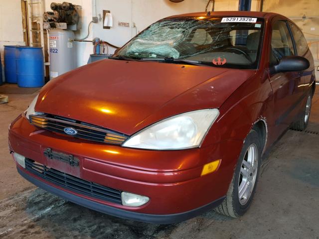 3FAHP3139YR126772 - 2000 FORD FOCUS ZX3 RED photo 2