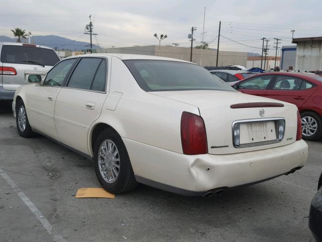 1G6KE54Y73U154552 - 2003 CADILLAC DEVILLE DH WHITE photo 3