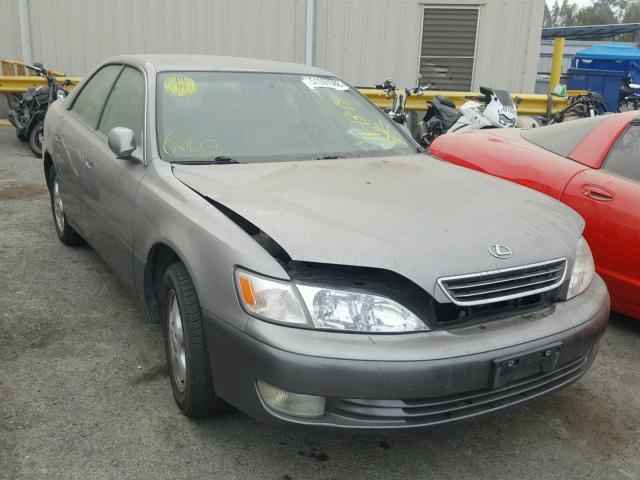 JT8BF28G8W0107034 - 1998 LEXUS ES 300 GRAY photo 1