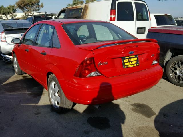 1FAFP38Z04W153836 - 2004 FORD FOCUS ZTS RED photo 3