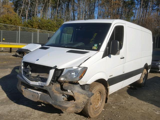 WD3PE7CC4E5874354 - 2014 MERCEDES-BENZ SPRINTER 2 WHITE photo 2