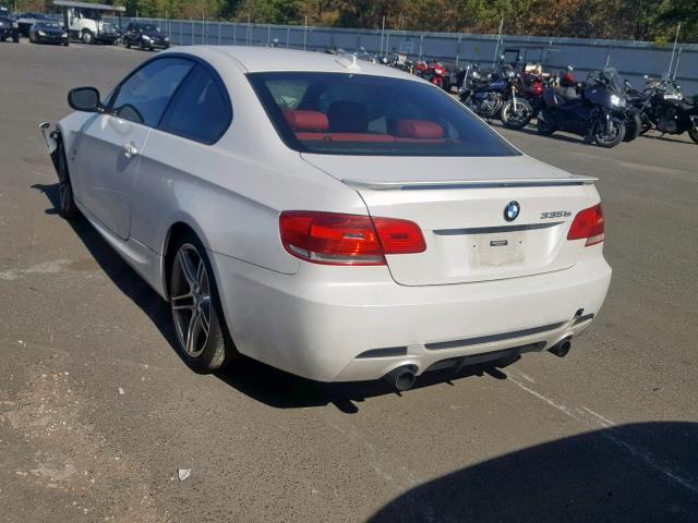 WBAKG1C58DJ217522 - 2013 BMW 335 I SULE WHITE photo 3