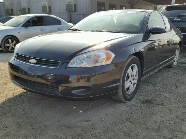 2G1WJ15K369276302 - 2006 CHEVROLET MONTE CARL BLACK photo 2