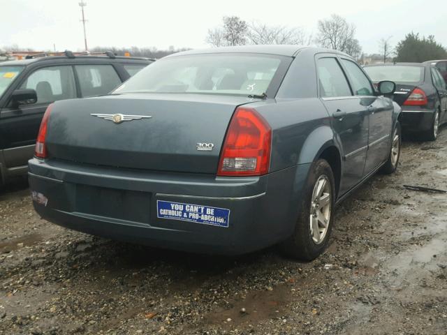 2C3KA53G06H225961 - 2006 CHRYSLER 300 TOURIN BLUE photo 4