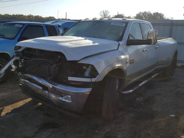 3D73Y4CL3AG140047 - 2010 DODGE RAM 3500 WHITE photo 2