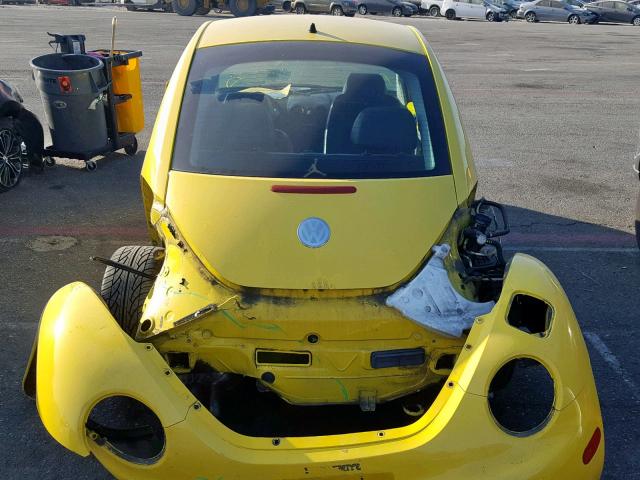3VWCK21C92M457480 - 2002 VOLKSWAGEN NEW BEETLE 黄色 照片 9