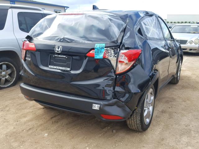 3CZRU5G33HM718833 - 2017 HONDA HR-V LX BLACK photo 4