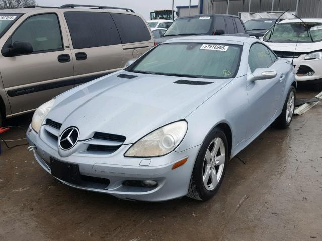 WDBWK54F76F120561 - 2006 MERCEDES-BENZ SLK 280 BLUE photo 2