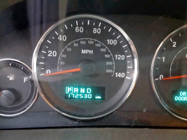 1J8HR48P07C683885 - 2007 JEEP GRAND CHER BLACK photo 8