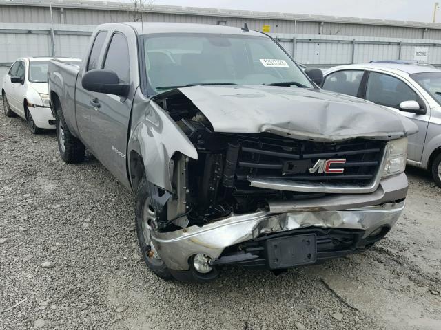 2GTEC19C871574392 - 2007 GMC NEW SIERRA GRAY photo 1