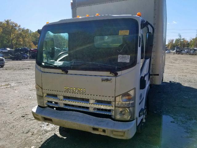 JALC4W163A7000282 - 2010 ISUZU NPR WHITE photo 9