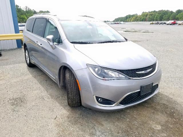 2C4RC1BG9KR685722 - 2019 CHRYSLER PACIFICA T SILVER photo 1